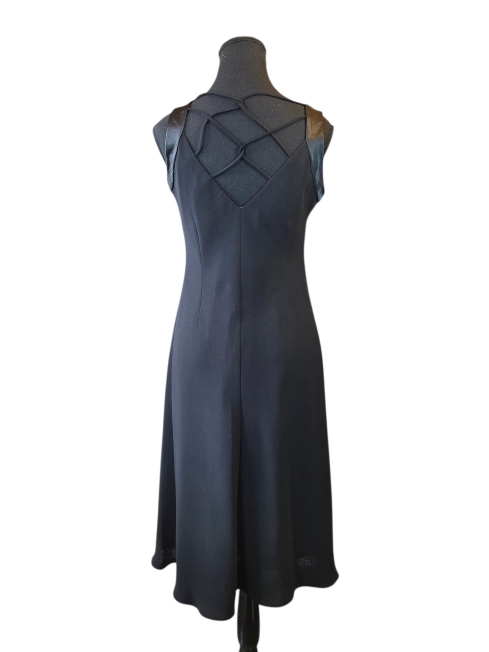 Evan Picone Black Dress with Satin Shoulder Straps And Crisscross Back Size 8P - Picture 3 of 6
